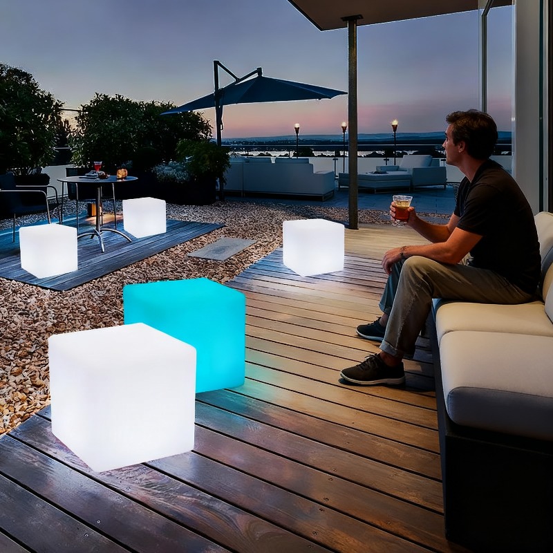 Mesa Lateral em Cubo de LED PE - Outdoor Furniture Recycled Plastic avaliação e preço