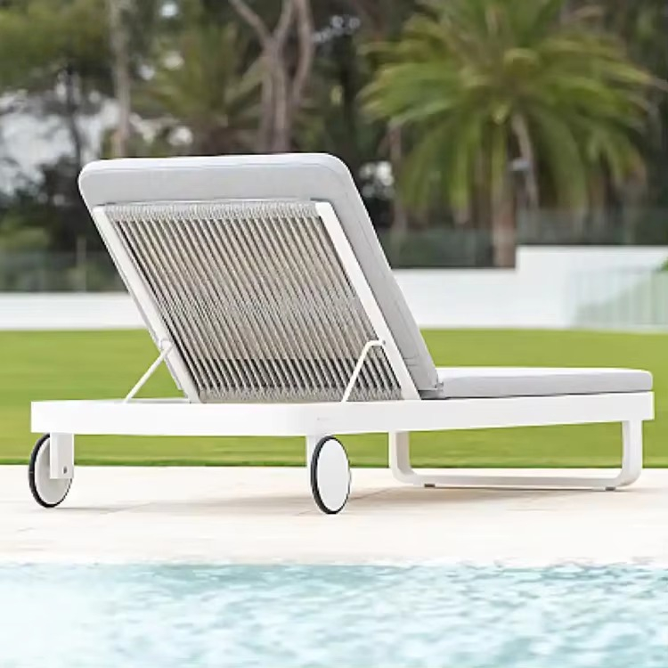 Móveis de Exterior de Alta Qua - Outdoor Furniture Quality avaliação e preço
